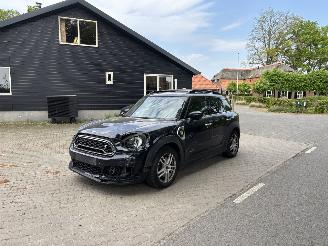 Avarii autoturisme Mini Countryman COOPER HYBRIDE PLUG IN SE 4AWD AUTOMAAT NAVI CLIMA LEER LED PDC B.J 12-2019 2019/12