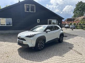 Schadeauto Toyota Yaris Cross HYBRIDE 1.5 EDITION AUTOMAAT NAVI CLIMA CAMERA B.J 06-2024 2024/6