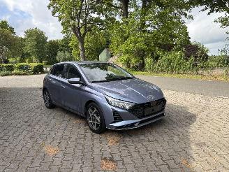 Auto incidentate Hyundai I-20 AUTOMAAT PREMIUM SPORT BOSE NAVI CLIMA CAMERA LED B.J 12-2024 2024/12