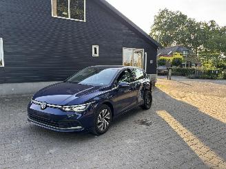 Avarii autoturisme Volkswagen Golf GTE 204 PK PLUG IN HYBRIDE AUTOMAAT STYLE NAVI CLIMA CAMERA LED B.J 2023 2023/10
