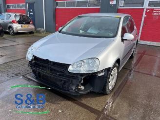 Salvage car Volkswagen Golf Golf V (1K1), Hatchback, 2003 / 2010 1.4 16V 2005/2