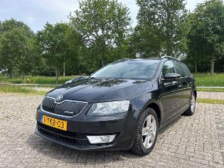 škoda osobní automobily Skoda Octavia 1.6 TDI Greenline 16V Combi/o 4Dr Diesel 1.598cc 81kW (110pk) FWD 2013-05/2020-07  CRKB 2014/3