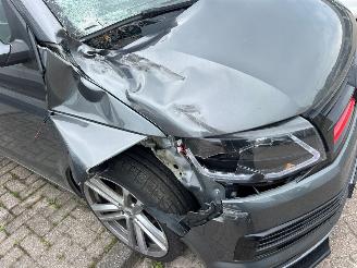 Volkswagen Transporter 2.0 TDI DRF Bestel  Diesel 1,968cc 75kW (102pk) FWD 2015-04/2019-12  CXGB picture 4