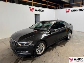 Avarii autoturisme Volkswagen Passat  2019/6