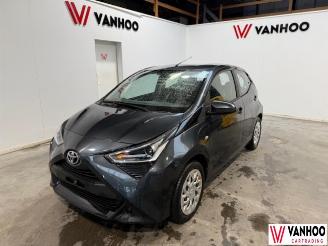 Unfallwagen Toyota Aygo  2020/6