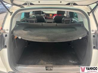 Opel Crossland X picture 12