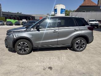 Suzuki Vitara GLX picture 4