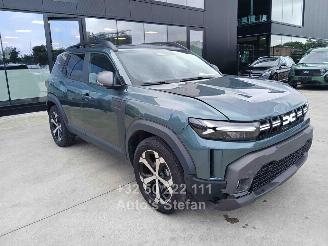 Damaged car Dacia Duster JOURNEY 2025/4