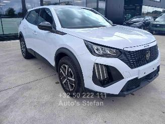 Damaged car Peugeot 2008 STYLE 2026/2