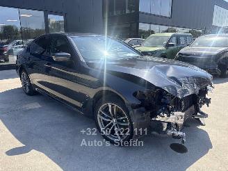 krockskadad bil auto BMW 5-serie E IPERFORMANCE 2018/11