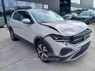 Schadeauto Volkswagen T-Cross LIFE 2025/3