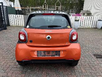 Schadeauto Smart Forfour 60kW EQ Batterie 2019/7