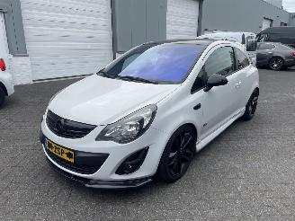 Vaurioauto  passenger cars Opel Corsa 1.4 Turbo Cosmo OPC 2013/1