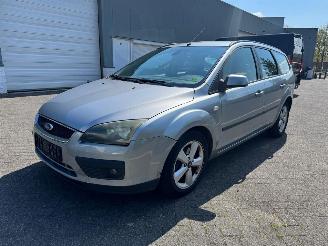 Schadeauto Ford Focus 1.6-16V First Edition AUTOMAAT 2005/5
