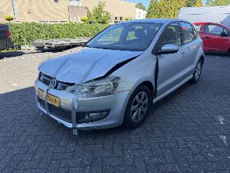 uszkodzony samochody osobowe Volkswagen Polo 1.2TDI BMT COMFORTLINE 2012/5