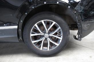 Volkswagen Tiguan COMFORTLINE picture 11