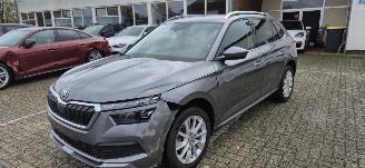 Skoda Kamiq 1.0L Ambition Automaat*Camera*Airconditioning*KeylessGo*Sound*Martix LED*stoelverwarming*Digitaal Cockpit*Camera*DAB* picture 3