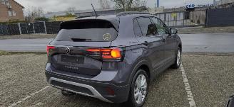 Volkswagen T-Cross 1.0L Benzine Life*Airco*Keyless*Camera*LED*DAB*Trekhaak* picture 2