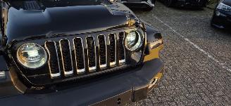 Jeep Wrangler Plug-In Hybrid picture 5
