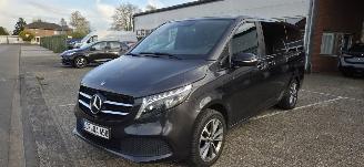 škoda osobní automobily Mercedes V-klasse 300 Avandgarde Lang*9 persoons*AWD*Automaat*360 Camera*Ambiente*Navigatie*Nightvision*LaserLED*Trekhaak* 2022/6