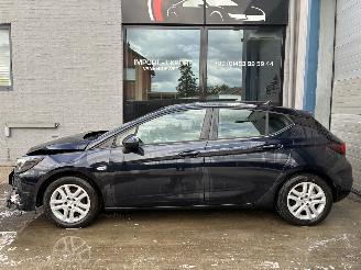 Damaged car Opel Astra OPEL ASTRA 1.0I 2019 2019/5