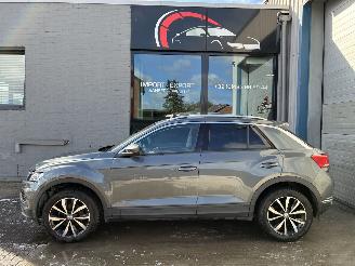 Vaurioauto  passenger cars Volkswagen T-Roc VW T-ROC 1.6TDI 2018 2018/10