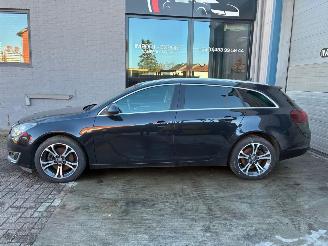Coche accidentado Opel Insignia OPEL INSIGNIA 2.0D 2014 2014/11