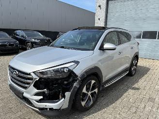 skadebil auto Hyundai Tucson HYUNDAI TUCSON 2.0D 2017 4X4 2017/10