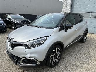 Unfallwagen Renault Captur RENAULT CAPTUR 1.5D 2016 2016/7