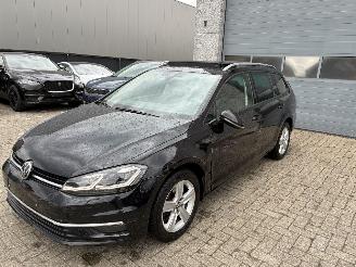 Vaurioauto  passenger cars Volkswagen Golf VW GOLF 7 1.6TDI DSG 2018 2018/7