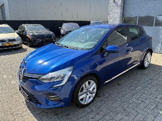 krockskadad bil auto Renault Clio RENAULT CLIO 1.5D 2022 2022/6