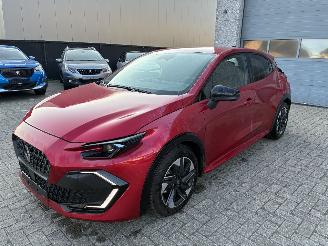 škoda osobní automobily Renault Clio RENAULT CLIO 1.8 HYBRIDE 2026 2026/4