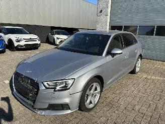 Unfallwagen Audi A3 AUDI A3 1.6TDI DSG 2018 2018/5