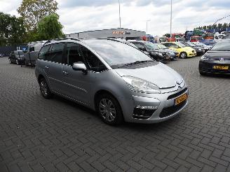 Vaurioauto  passenger cars Citroën C4 GRAND PICASSO1.6 THP Tendance AUT 7P 2011/1