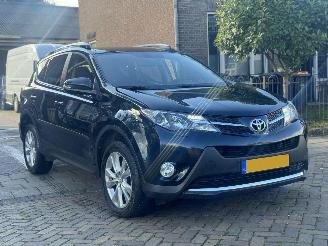 krockskadad bil auto Toyota Rav-4 2.0 Executive Business 4WD / NAP / AUTOMAAT 2015/1