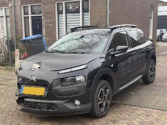 Avarii autoturisme Citroën C4 cactus 1.2 PureTech One-Tone AUTOMAAT 2018/1