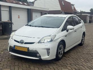 Schadeauto Toyota Prius 1.8 Plug in hybride 2013/1