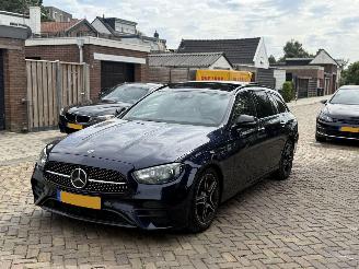 Auto incidentate Mercedes E-klasse E200d AMG PANO 2021/1