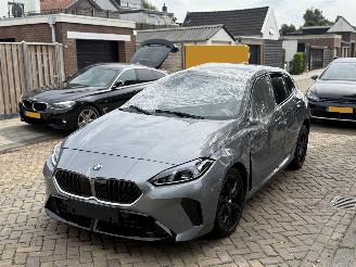skadebil auto BMW 1-serie 120i M AUTOMAAT 2024/1