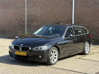 Schadeauto BMW 3-serie 320d 2012/1