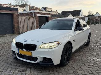 damaged passenger cars BMW 5-serie M550xd 381 PK 2015/1