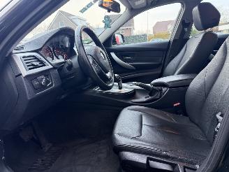 BMW 3-serie 320d Upgrade Edition picture 12