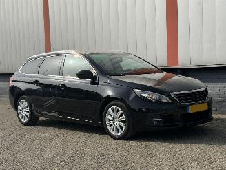 Unfallwagen Peugeot 308 1.6 BlueHDI AUTOMAAT 2017/1
