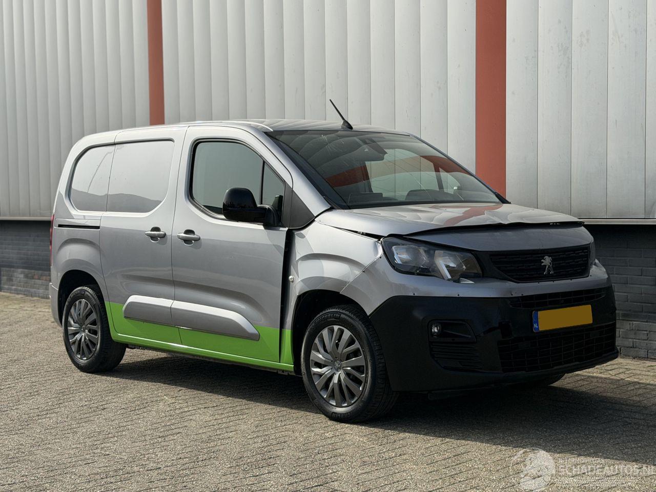 Peugeot Partner 1.5 BlueHDI 3 PERS! 100 S&S L1  NAP!