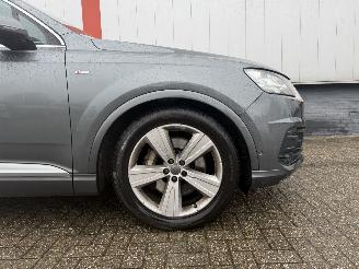 Audi Q7 3.0 TFSI QUATTRO S LINE + 7 PERS picture 3