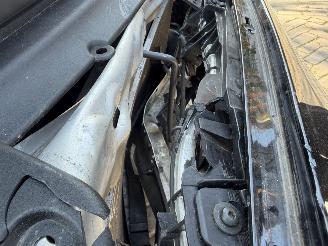 Mercedes E-klasse 300de 4 Matic AMG PANO picture 24