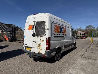 Volkswagen Crafter 30 2.0 TDI L2H2 BM AIRCO picture 6