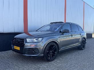 Audi Q7 3.0 TDI quattro S LINE PANO picture 28