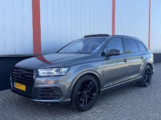 Audi Q7 3.0 TDI quattro S LINE PANO picture 29