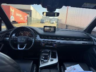 Audi Q7 3.0 TDI quattro S LINE PANO picture 33